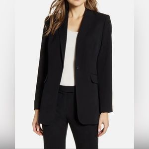 Wilfred women’s black blazer S L19-2